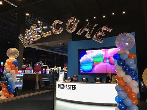 Dave and busters massapequa - Eat, Drink and Play at Schaumburg Dave & Buster's located at 601 North Martingale Road, Schaumburg, Il, 60173. Call us today at (630) 259-1933 to reserve a table for your next event!